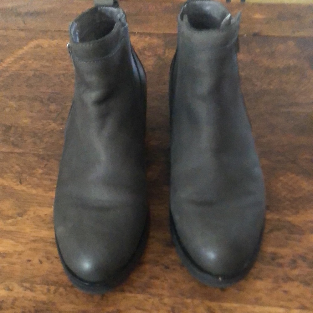 Earth Zurich Rhone Ankle Bootie | Size 9M | Dark Gray Nubuck | Wedge | EUC - Picture 5 of 8